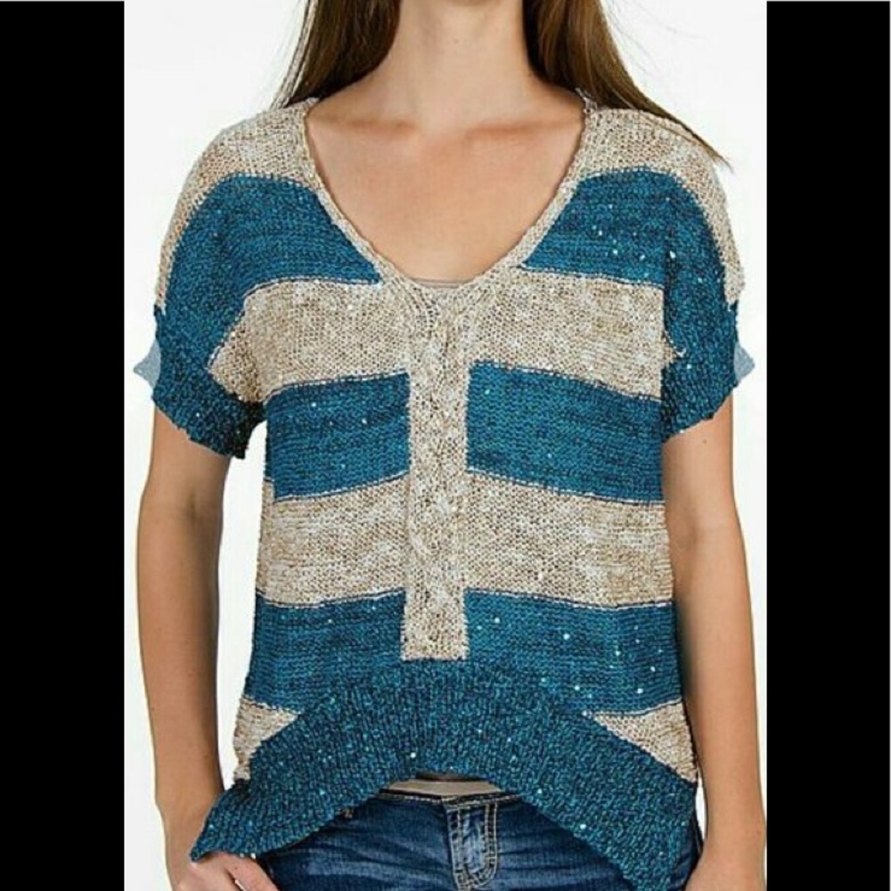 BKE Buckle Striped Sequin V Neck Short Sleeve Sweater